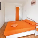 Harmonia Sea View Apartments