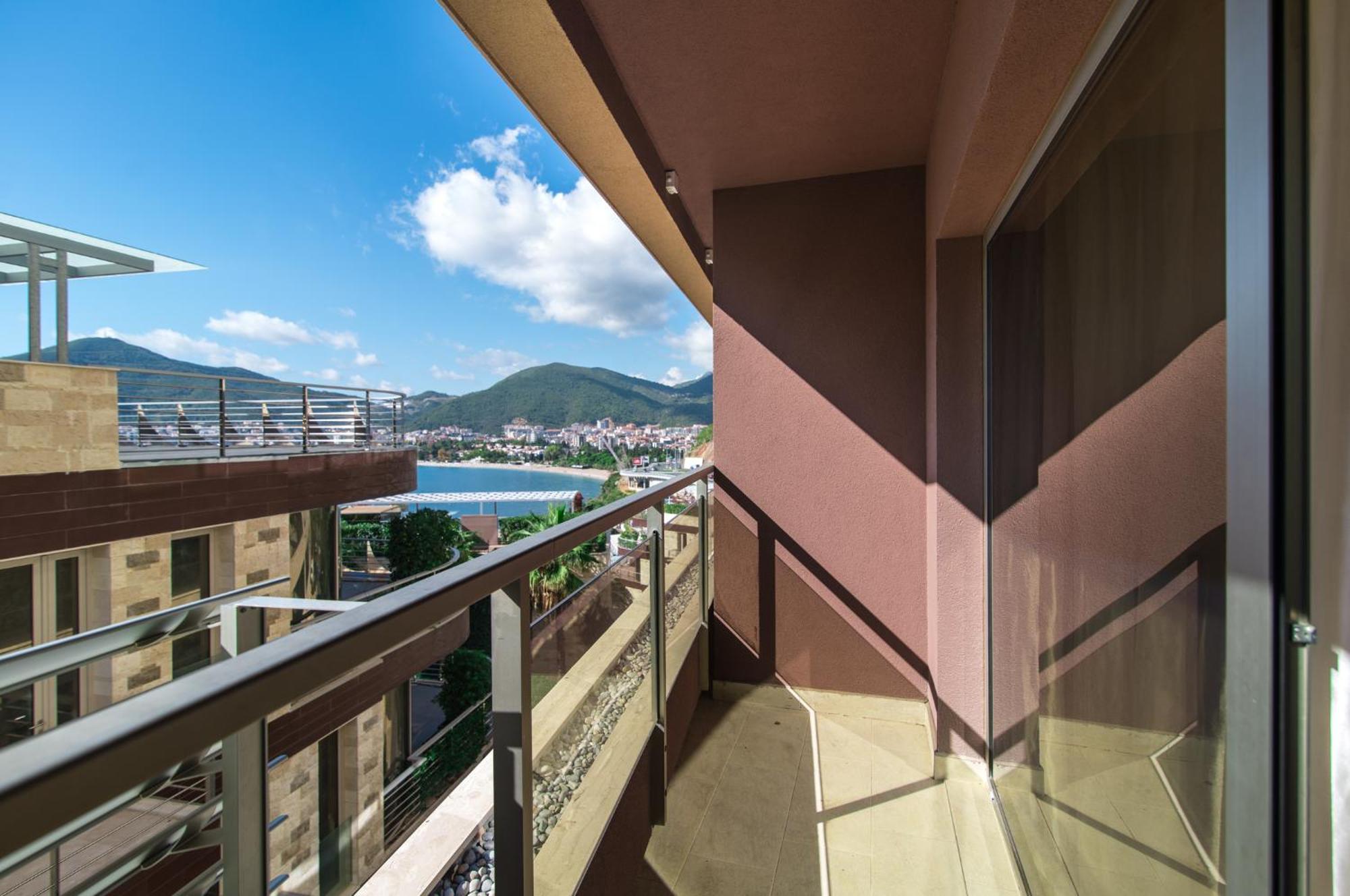 Harmonia Sea View Appartement *