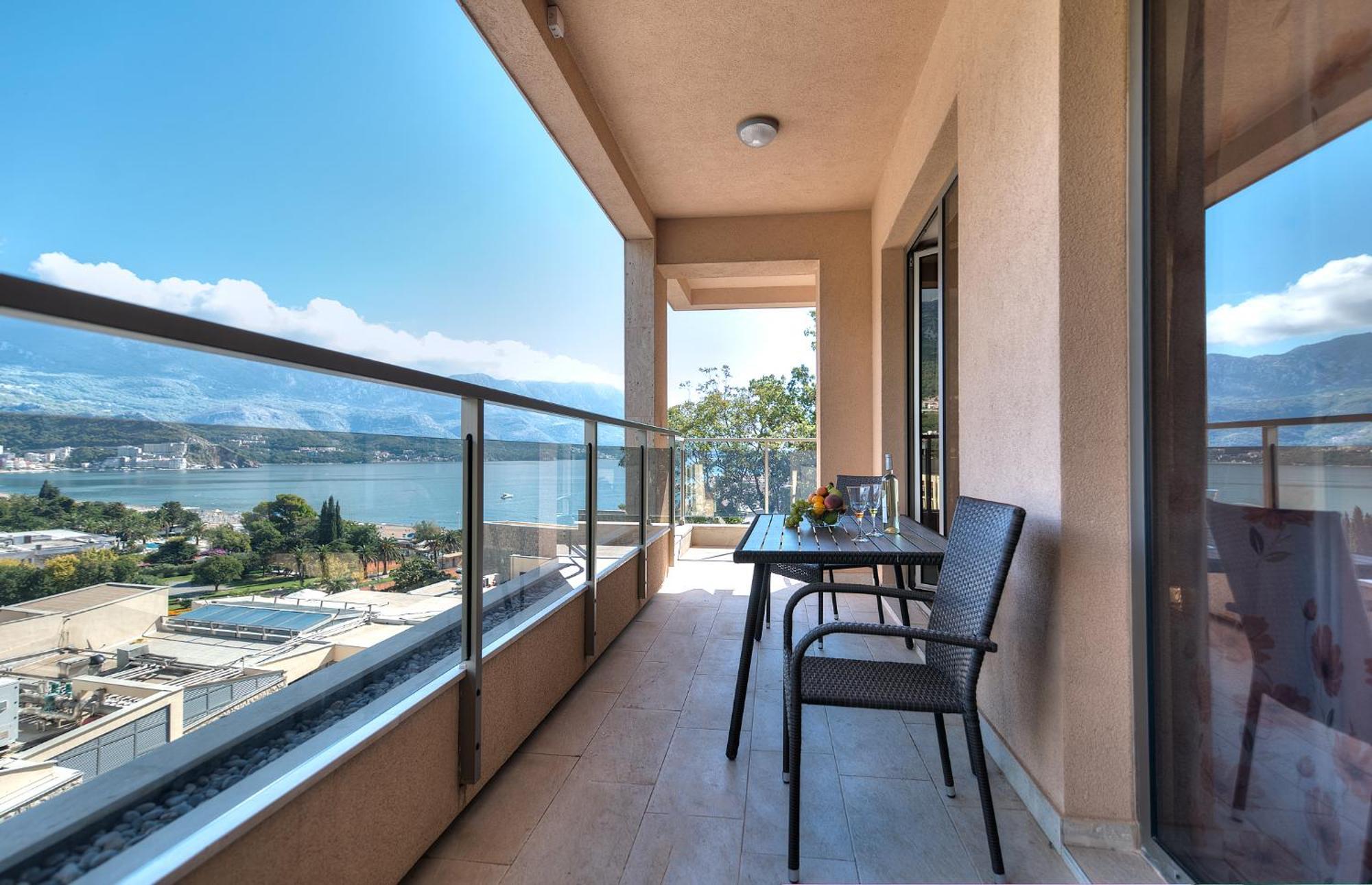 Harmonia Sea View Daire *