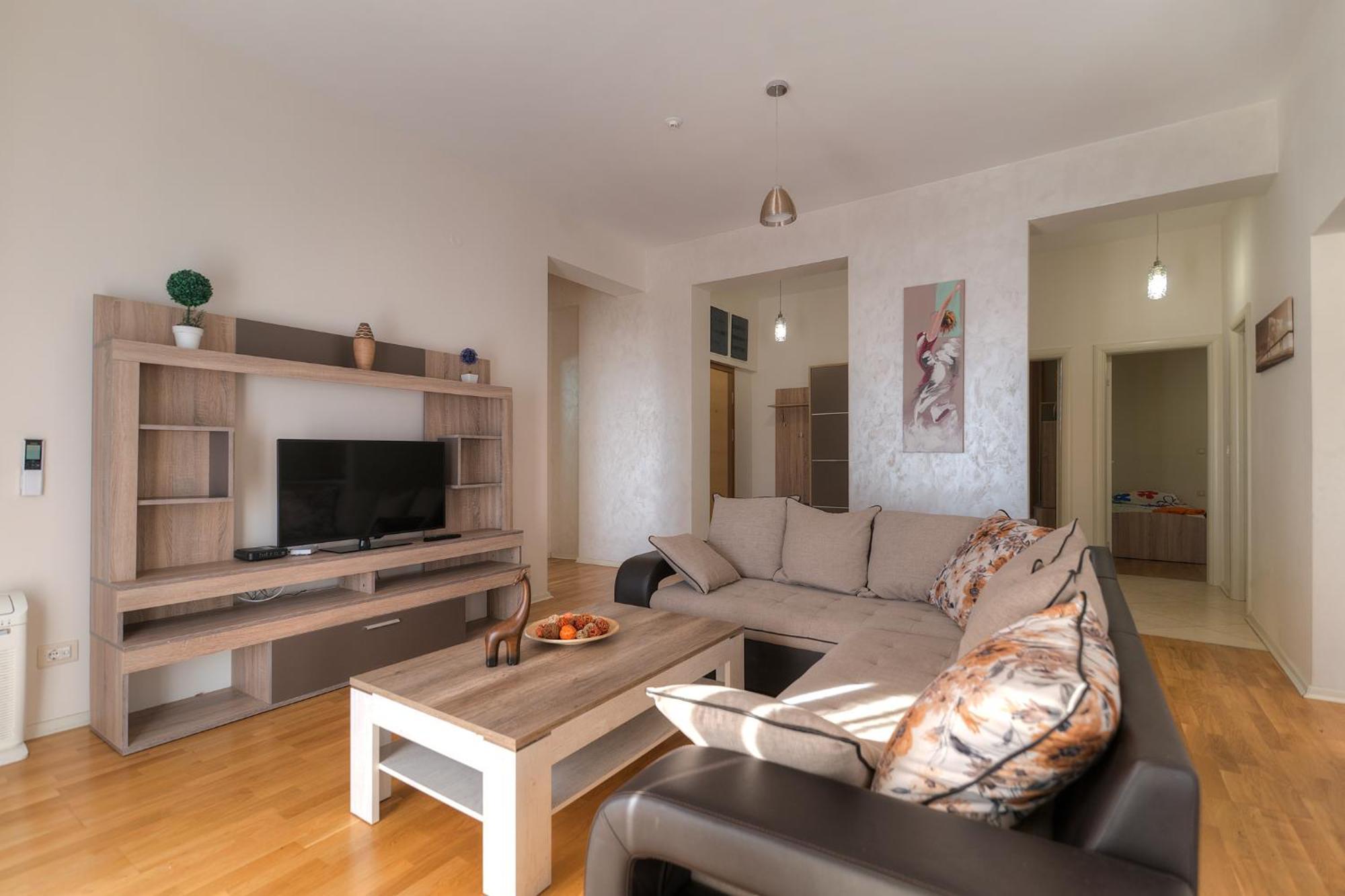 Harmonia Sea View *